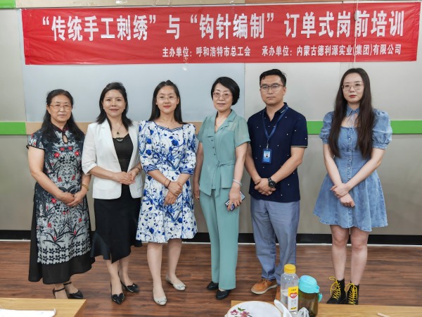 傳統(tǒng)手工藝培訓(xùn)班結(jié)業(yè)啦！